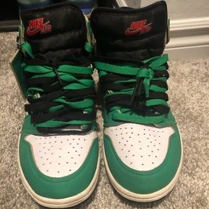 Jordan 1 Lucky green (WMNS)
